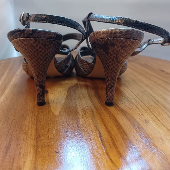 Bandolino Strappy Brown/Black Faux Snakeskin Open Toe 3.5" Heels size 6.5 M - Picture 4 of 11